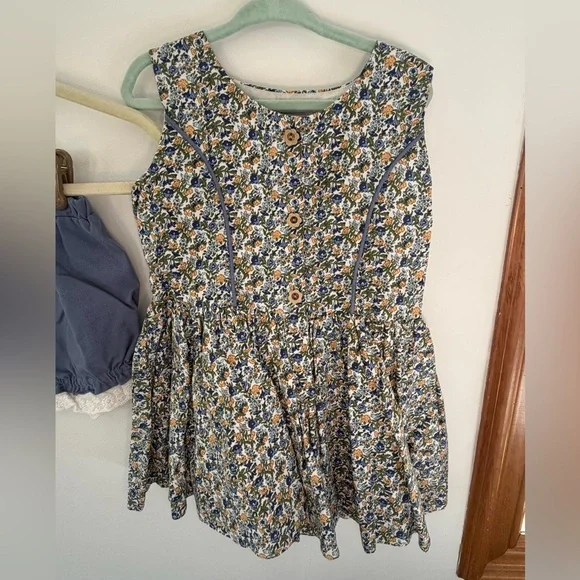 Girl August play set Charming Blue Floral Kids Matching Set - Picture 5 of 9